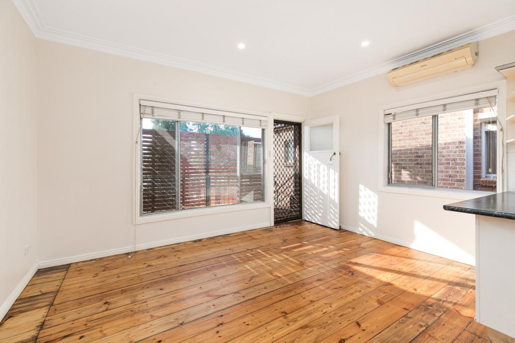 Flat 3/106 Moore St, Hurstville, NSW 2220