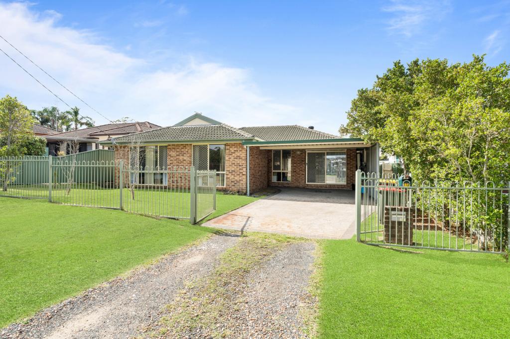 11 Suffolk St, Gorokan, NSW 2263