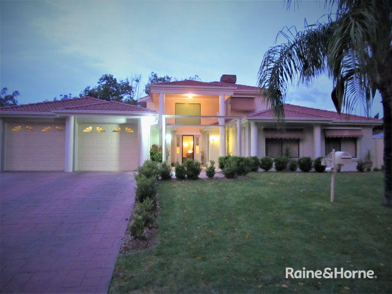 4 Bolwarra Est, Moree, NSW 2400