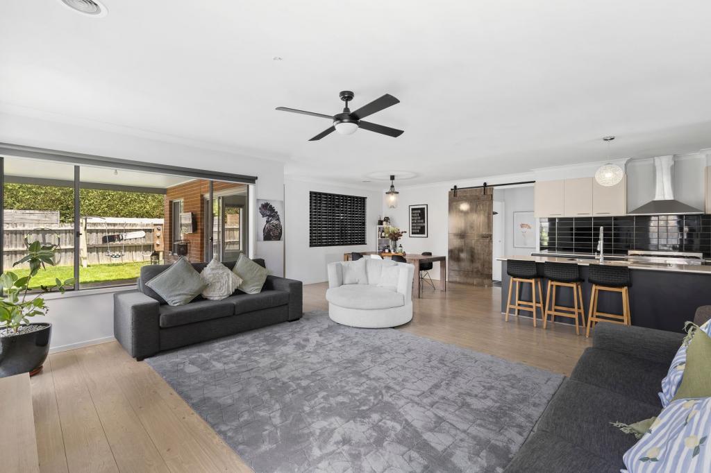 10 Cape Way, Armstrong Creek, VIC 3217