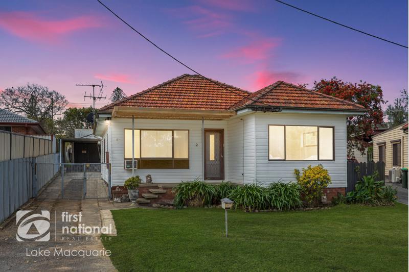 2 Rose Ave, Glendale, NSW 2285