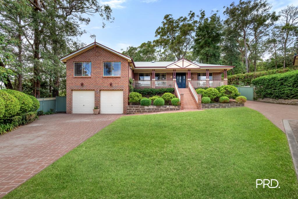 8 CHAUCER PL, WINMALEE, NSW 2777