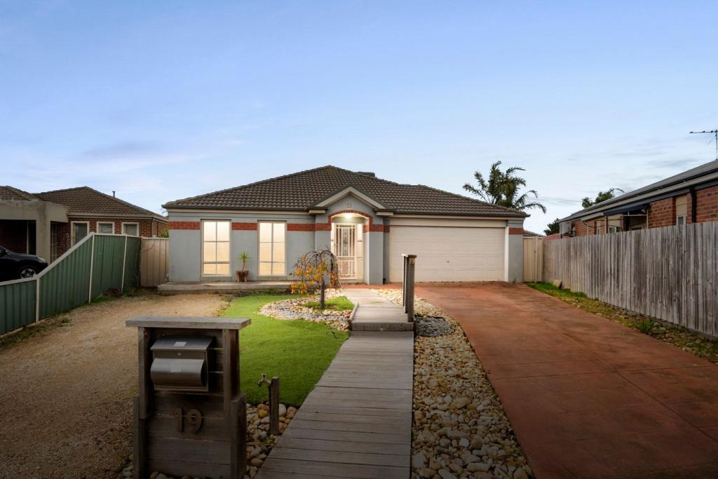 19 Incana Cl, Hoppers Crossing, VIC 3029