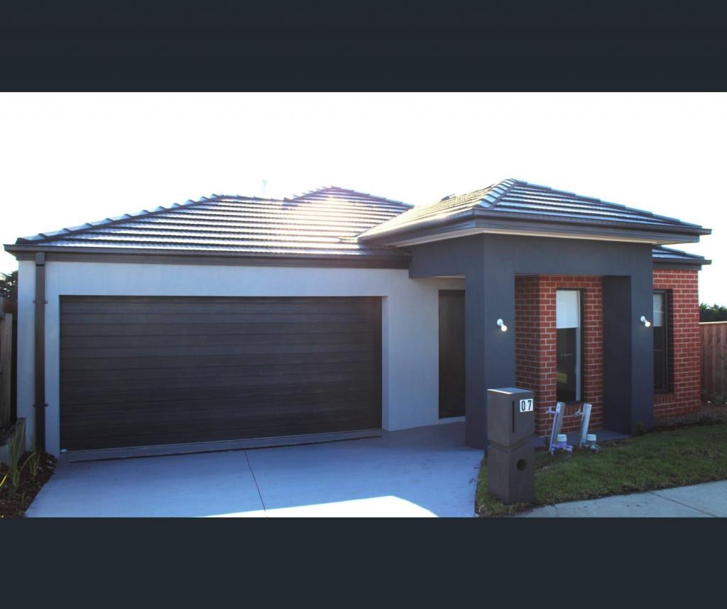 107 Madura Prom, Mickleham, VIC 3064
