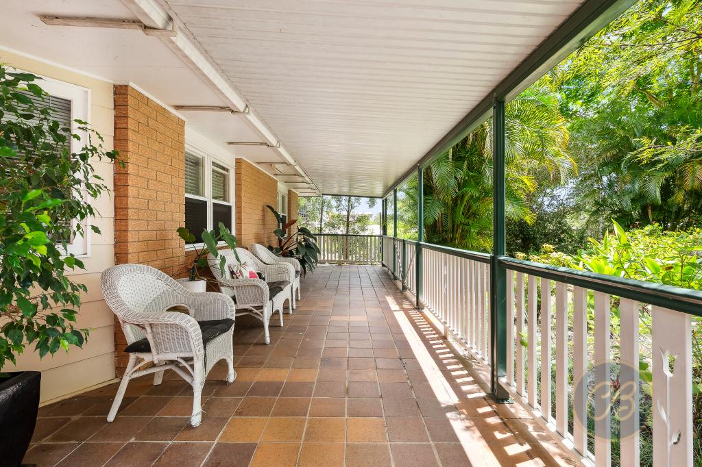 15 Waratah St, Albany Creek, QLD 4035