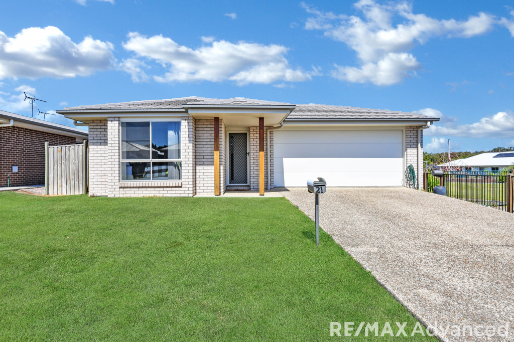 21 Glenbrook St, Ningi, QLD 4511