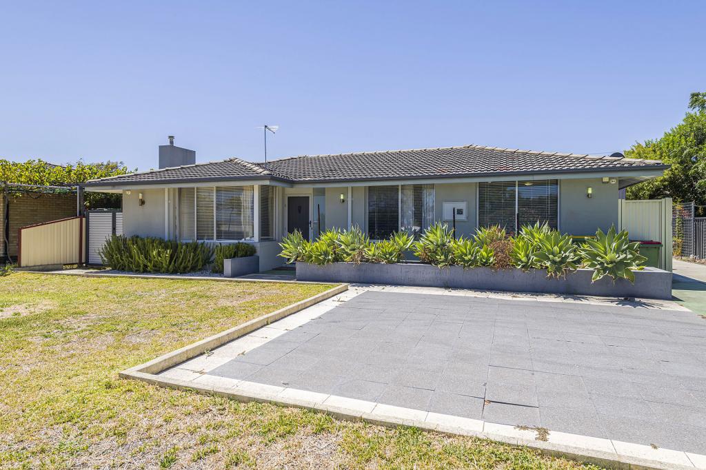 8 Prowse St, Beaconsfield, WA 6162