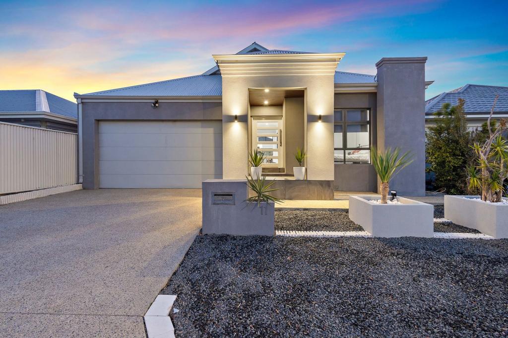 11 WOODSWALLOW WAY, ALKIMOS, WA 6038