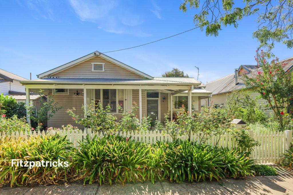 32 Kildare St, Turvey Park, NSW 2650