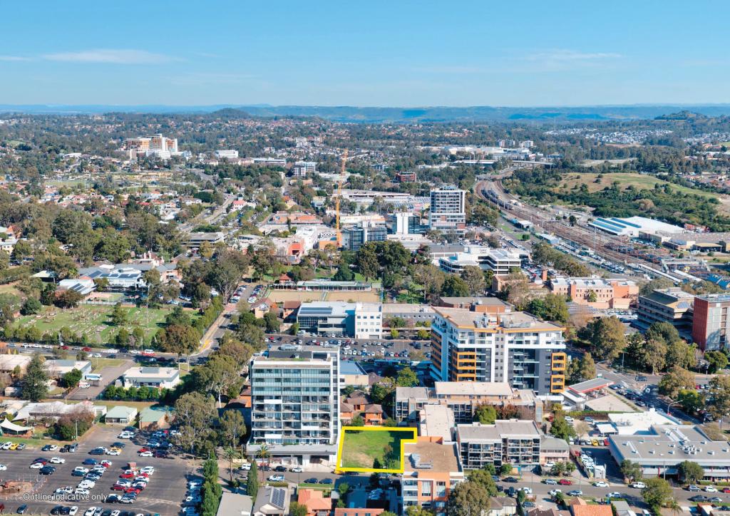 13 KING ST, CAMPBELLTOWN, NSW 2560