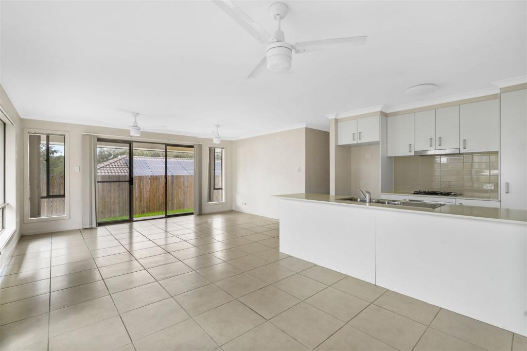 31 HOPMAN WAY, SPRINGFIELD LAKES, QLD 4300