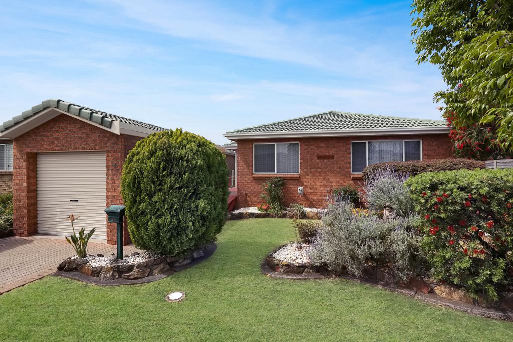 48 SANDERSON RD, KANAHOOKA, NSW 2530