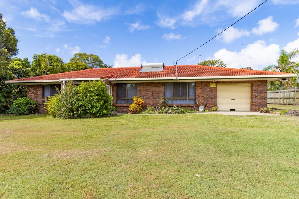 61 Urangan St, Torquay, QLD 4655