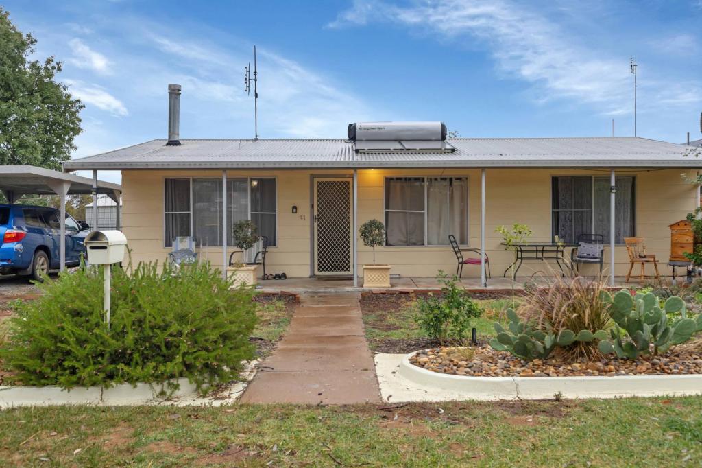 21 Page St, Parkes, NSW 2870