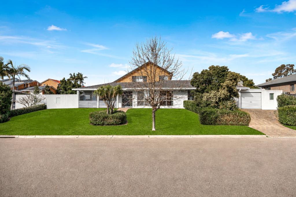 13 Ogden Cl, Abbotsbury, NSW 2176