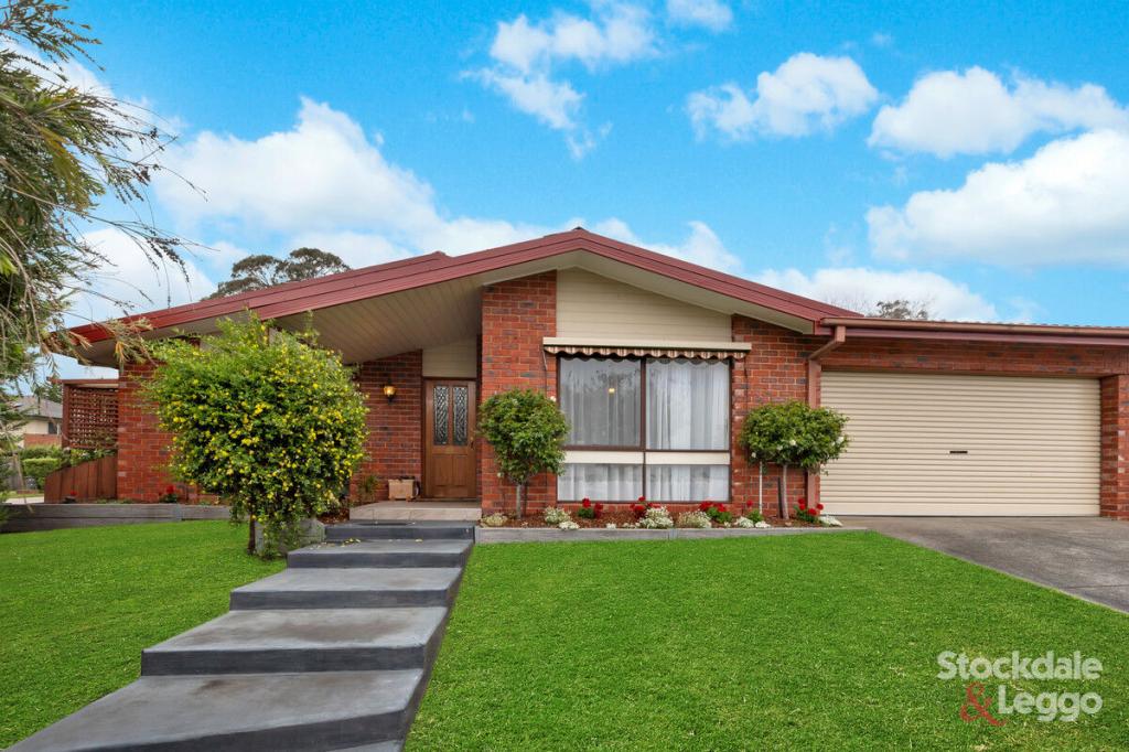 10 BOWER CT, LANGWARRIN, VIC 3910