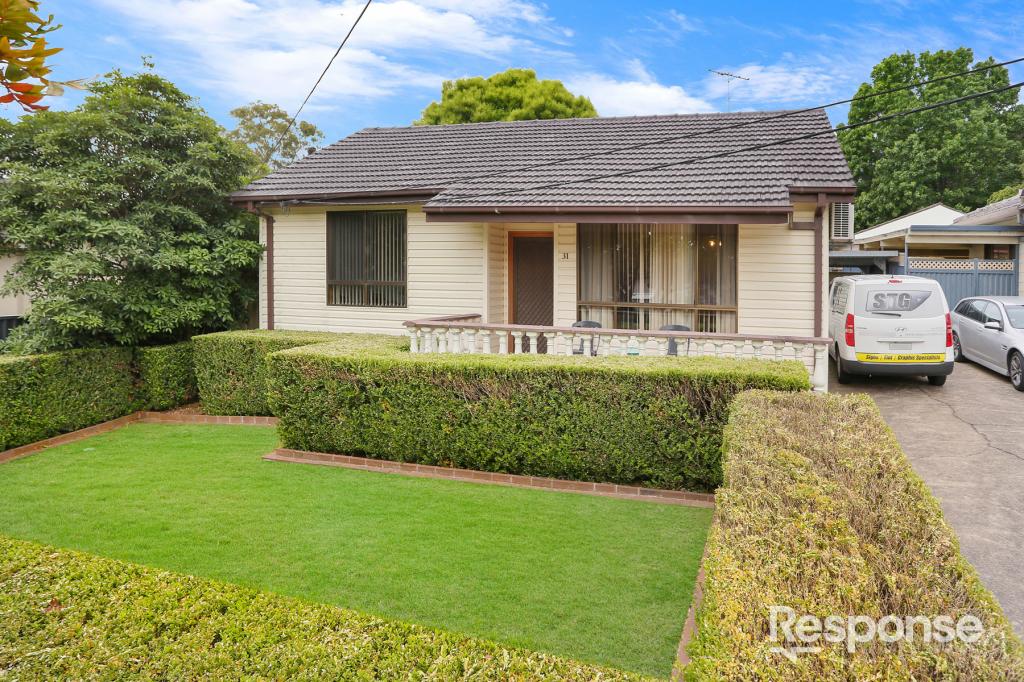 31 Stuart Mould Cres, Lalor Park, NSW 2147