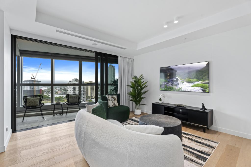 11201/36 Old Burleigh Rd, Surfers Paradise, QLD 4217