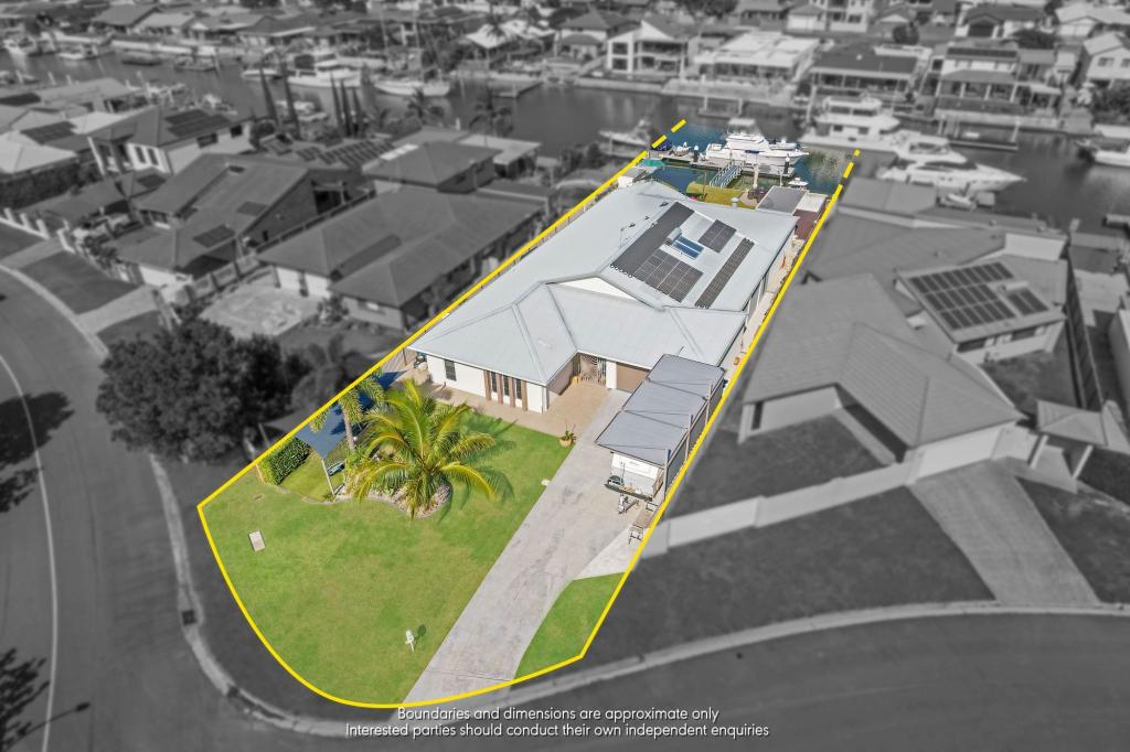 2 Bass Pl, Paradise Point, QLD 4216