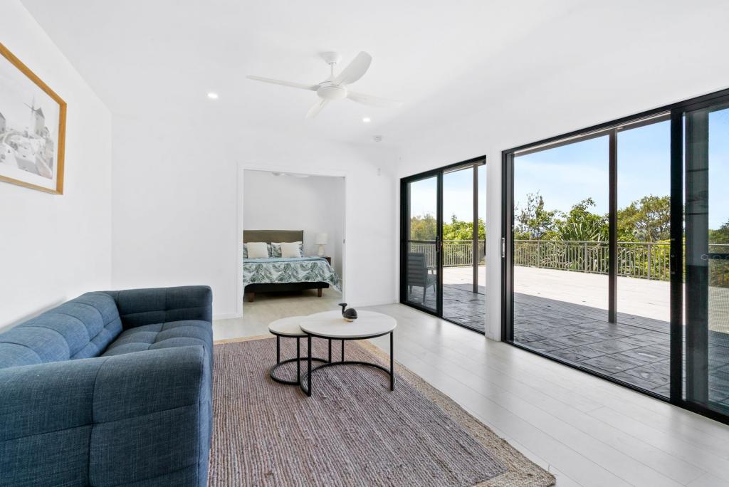 2/7 Lansell Ave, Currumbin, QLD 4223