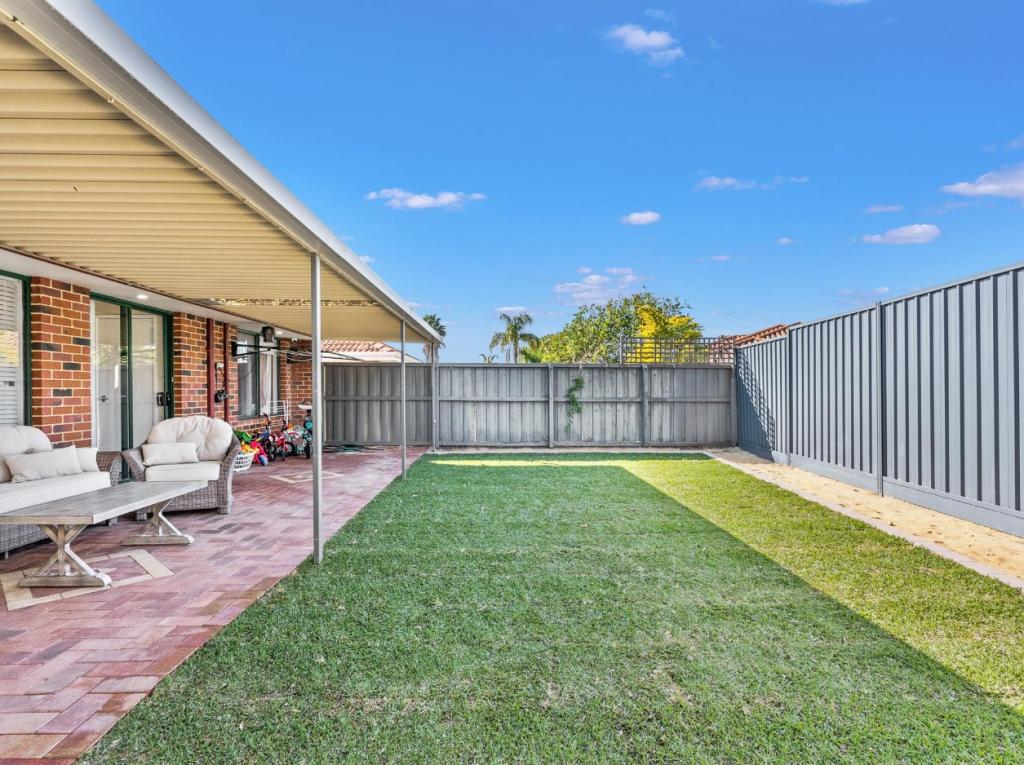 15 Trigger Plant Ave, Ellenbrook, WA 6069