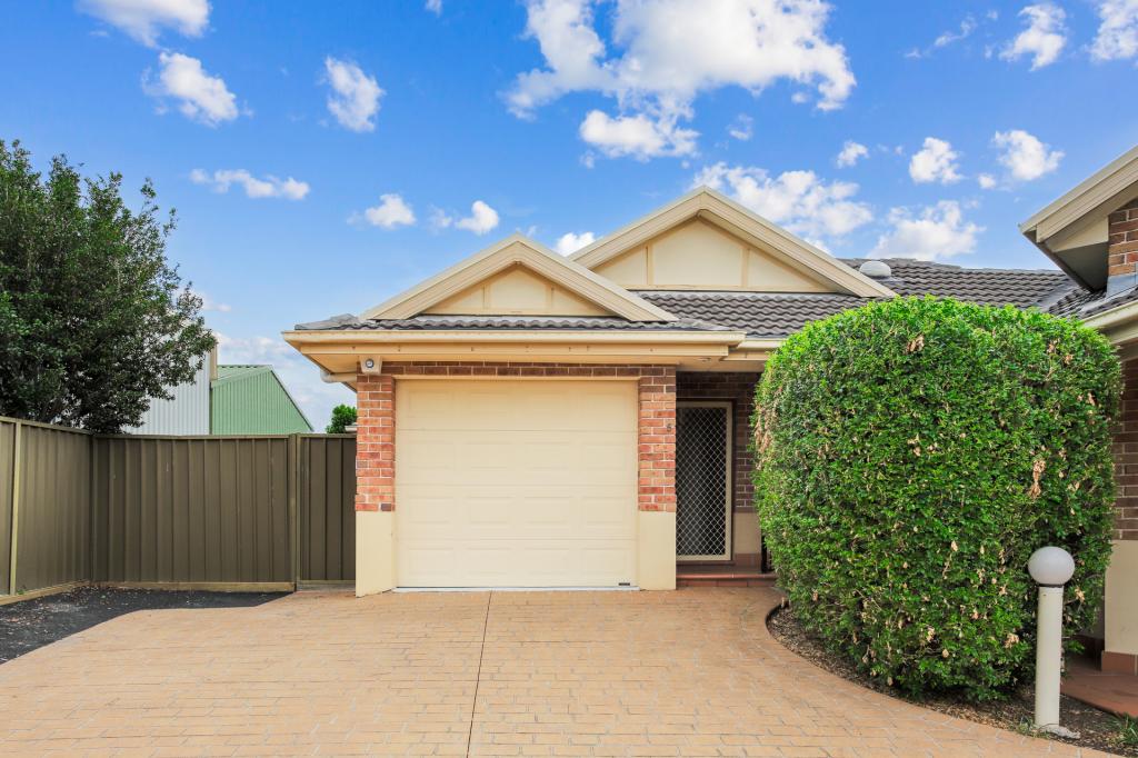 5/26 Carinya Rd, Girraween, NSW 2145