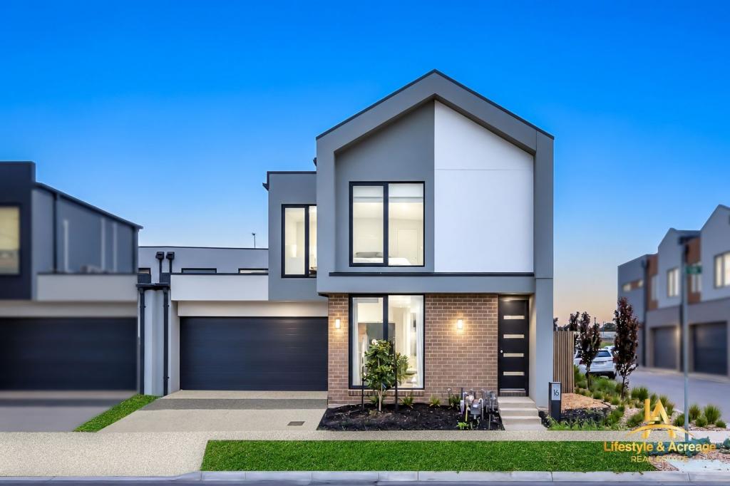 16 Middleborough Tce, Clyde, VIC 3978