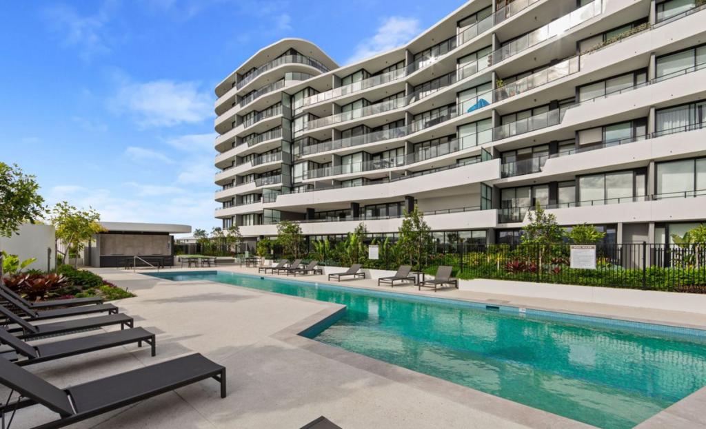 2409/1 Grant Ave, Hope Island, QLD 4212