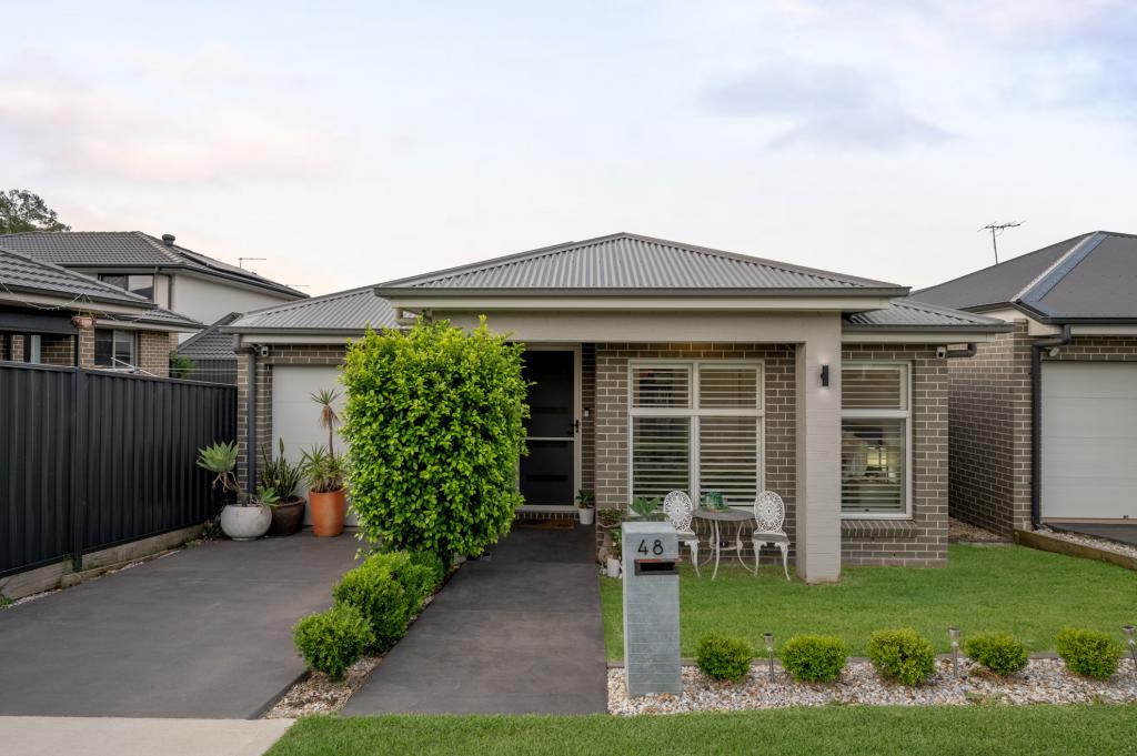 48 Mulvihill Cres, Denham Court, NSW 2565