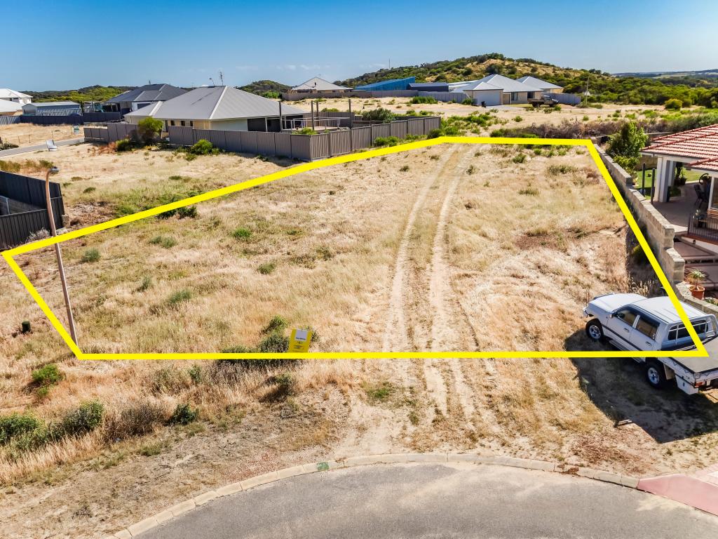 27 Turton Hts, Dongara, WA 6525