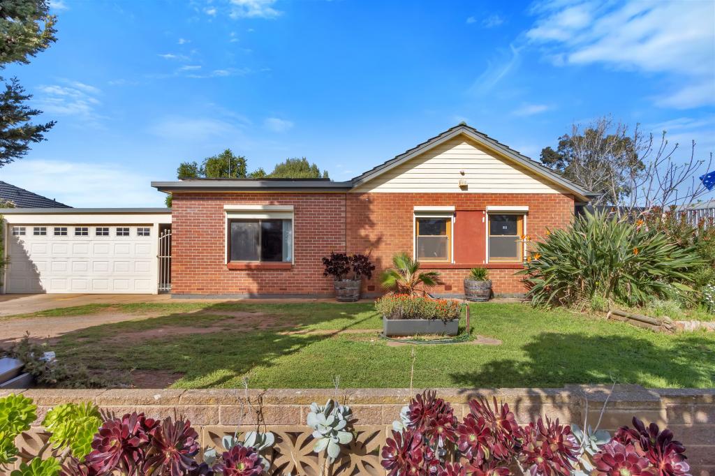 10 Broughton Rd, Elizabeth Vale, SA 5112