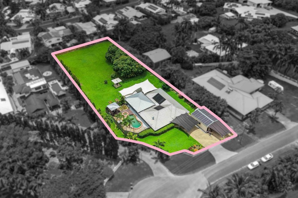 26 Joseph Banks Cl, Kewarra Beach, QLD 4879