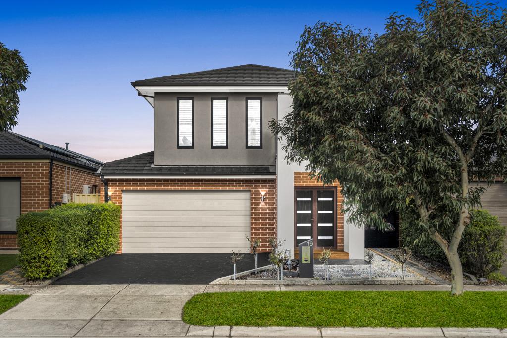 19 Mantello St, Lyndhurst, VIC 3975