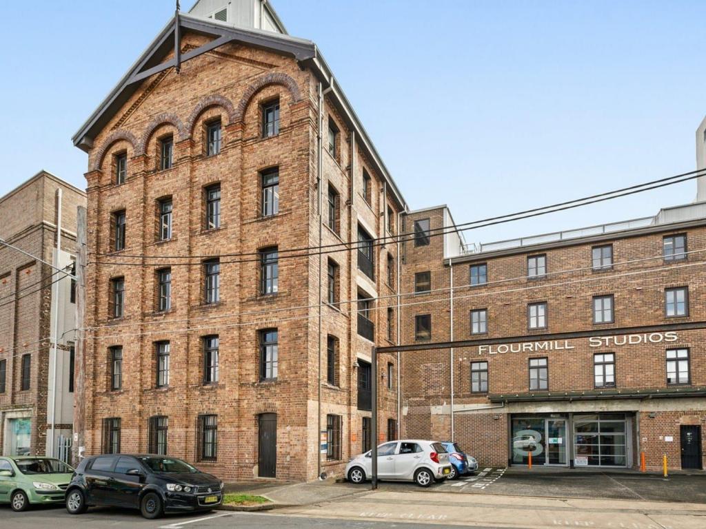 STUDIO 409/3 GLADSTONE ST, NEWTOWN, NSW 2042