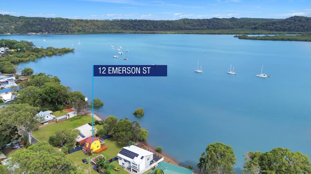 12 Emerson St, Russell Island, QLD 4184