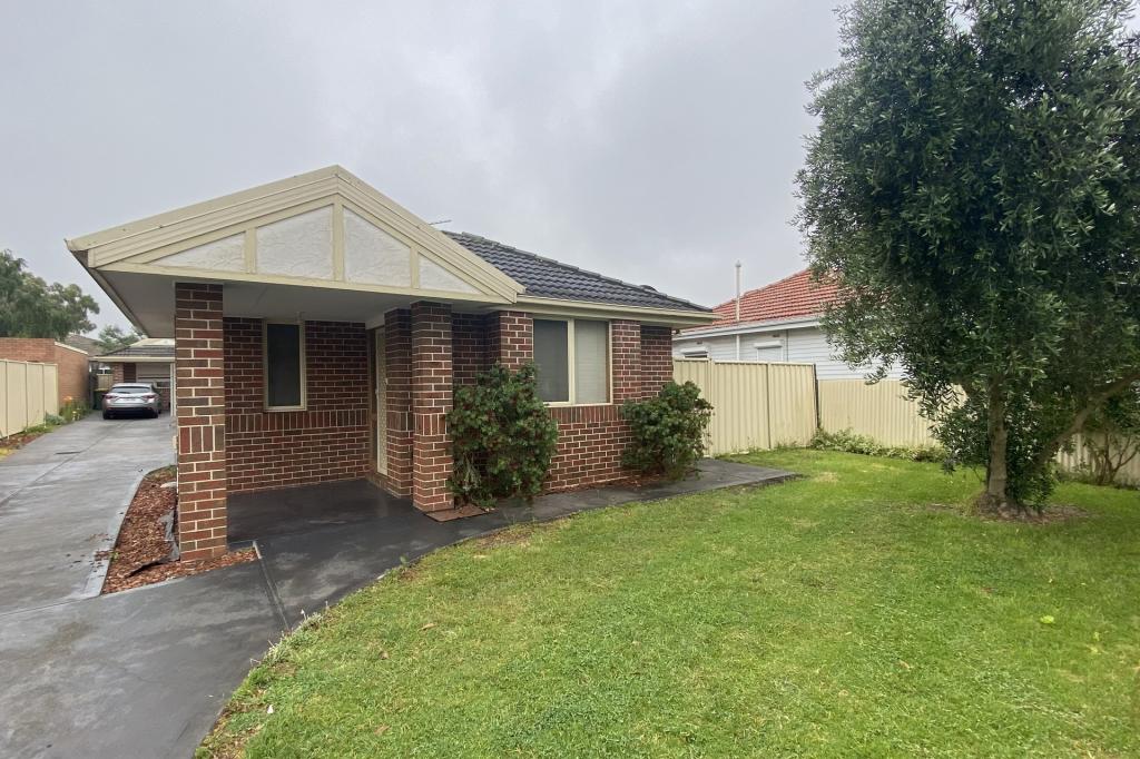1/15 Orrong Ave, Reservoir, VIC 3073