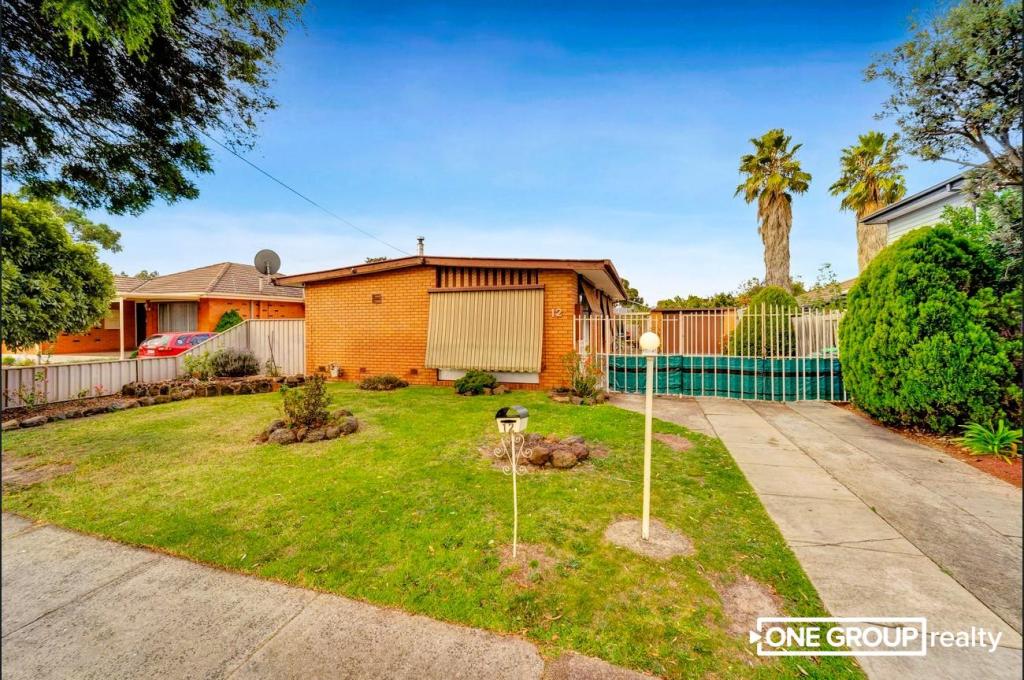 12 Spring Valley Ave, Craigieburn, VIC 3064