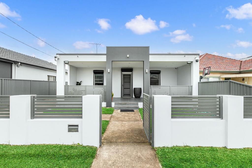 44 Woodstock St, Guildford, NSW 2161