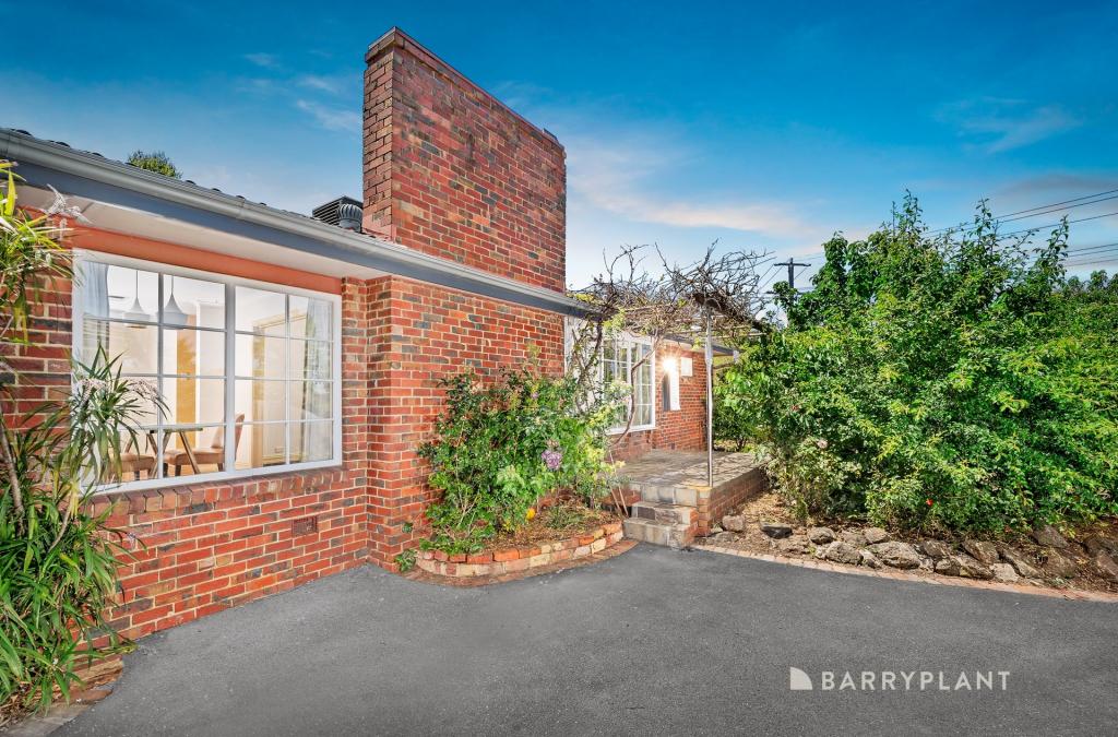 22 Yerrawa Dr, Watsonia, VIC 3087