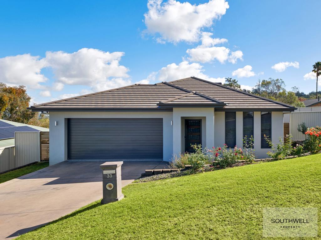 33 Kaputar Cl, North Tamworth, NSW 2340