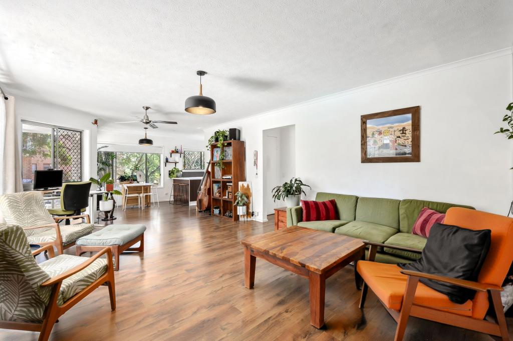 6/141 Surf Pde, Broadbeach, QLD 4218