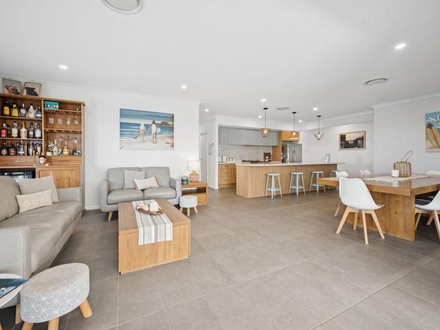 23 Split Solitary Rd, Sapphire Beach, NSW 2450
