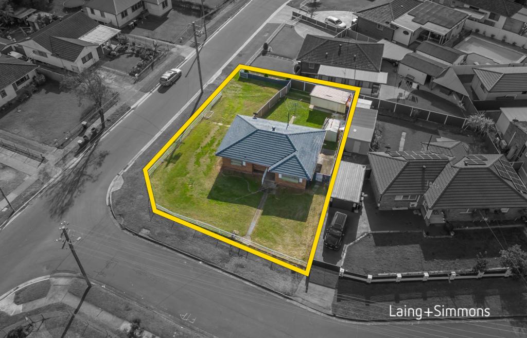 15 Moresby Cres, Whalan, NSW 2770