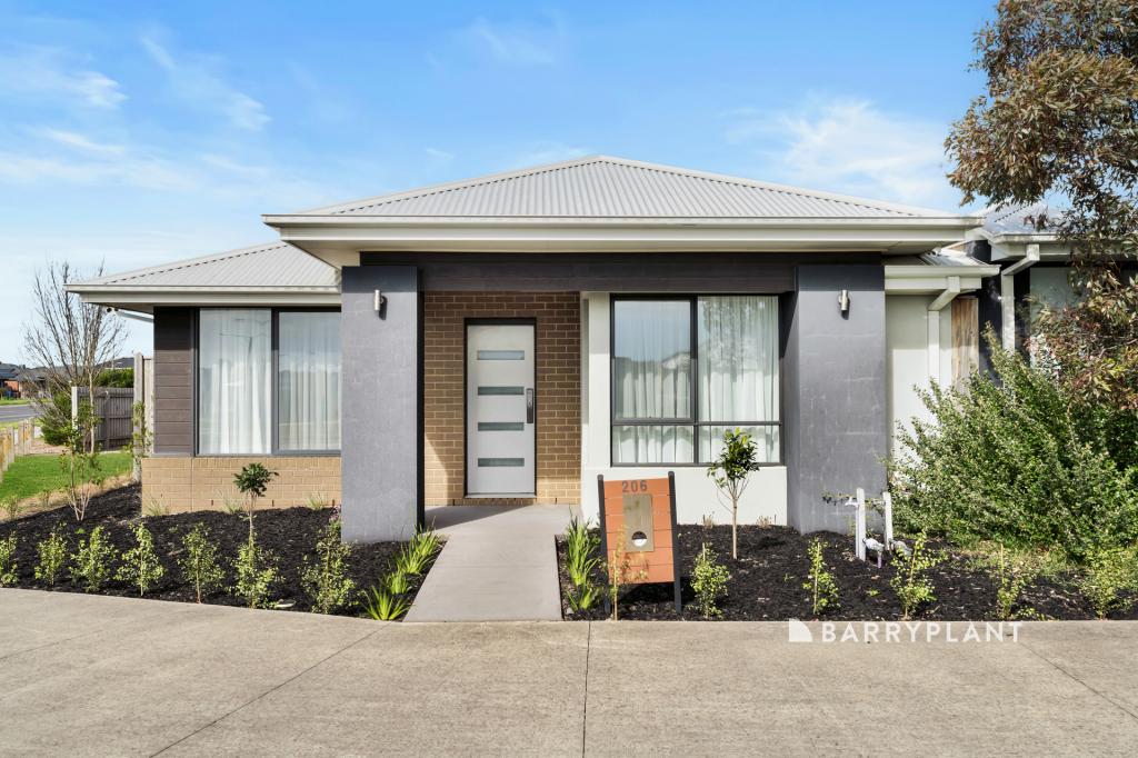 206 WHEELERS PARK DR, CRANBOURNE NORTH, VIC 3977