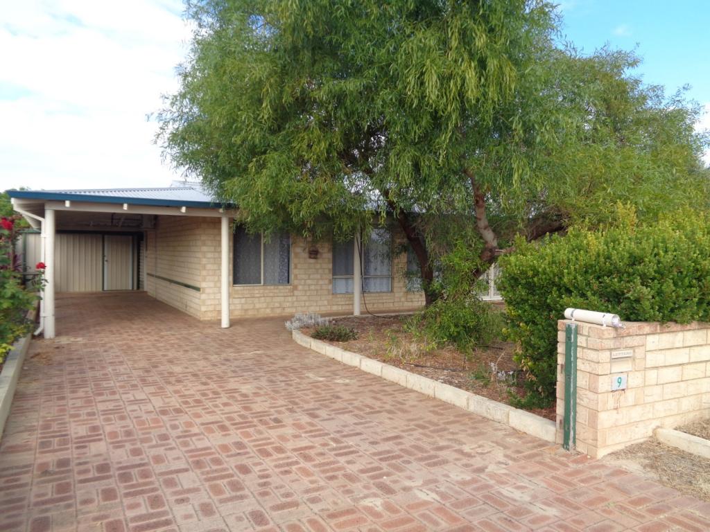 9 Ryde Cl, Warnbro, WA 6169