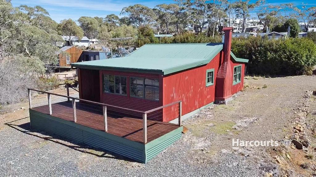 1 Johnstone Rd, Doctors Point, TAS 7304