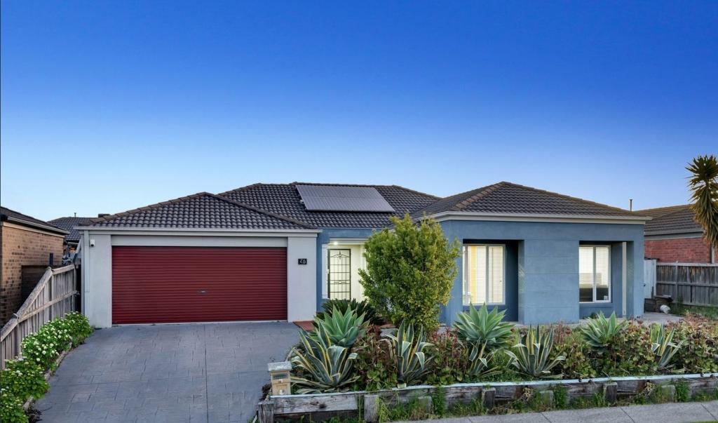 15 Sussex Ave, Cranbourne North, VIC 3977