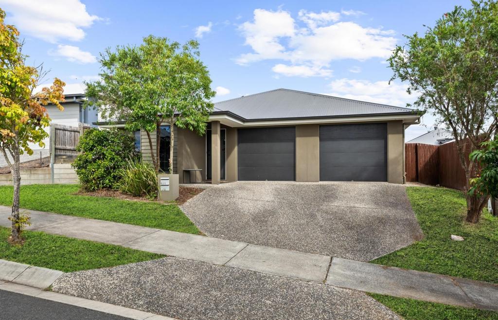 11 Cambridge Way, Ripley, QLD 4306