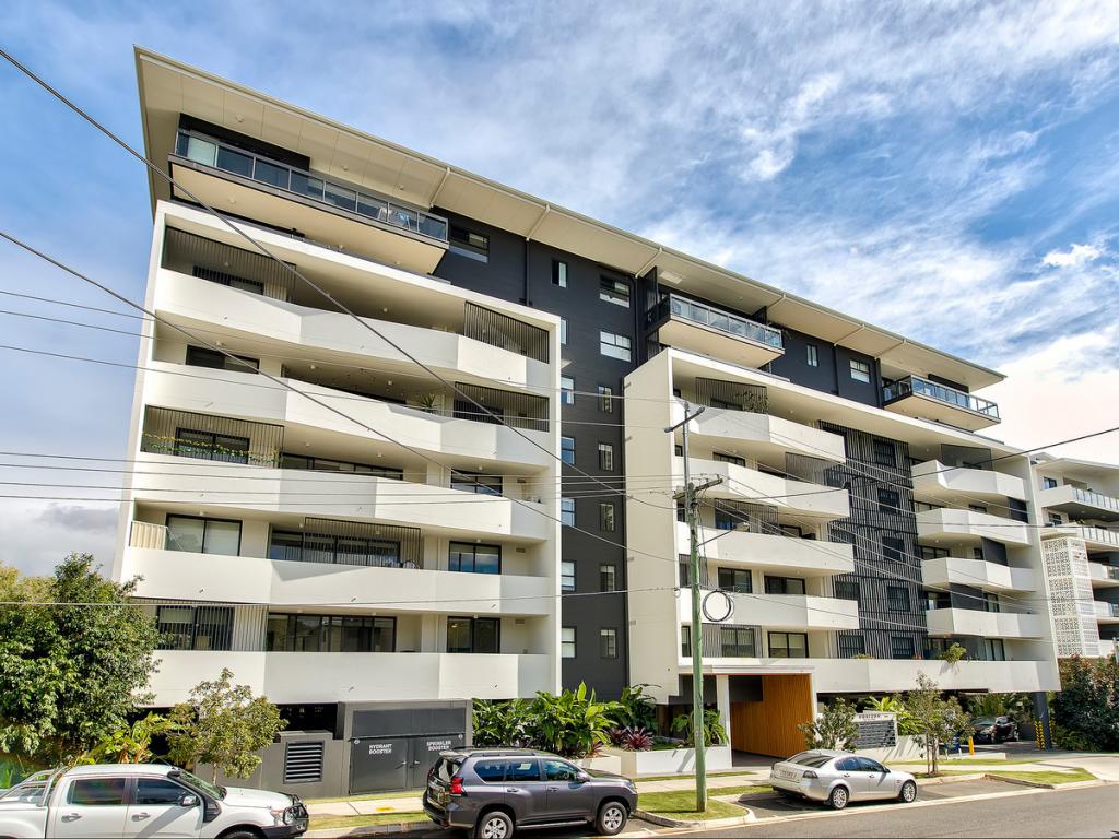 505/10 Curwen Tce, Chermside, QLD 4032