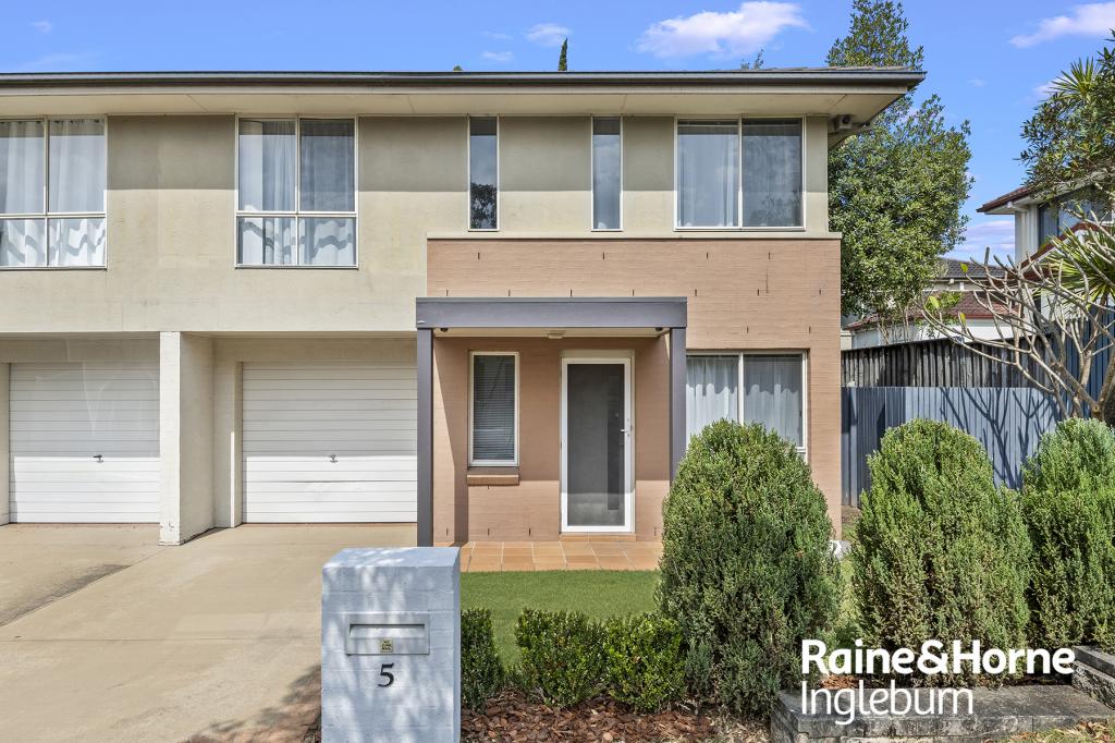5 Neva St, Glenfield, NSW 2167